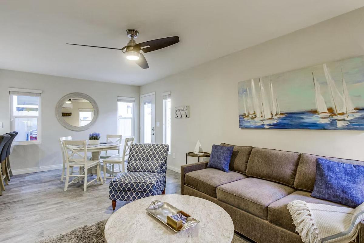 Bayside Getaway Steps To The Ocean With Ac Private Patio Bbq Family And Pet Friendly *